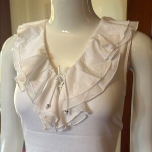 NWT chaps size small Elegant White Ruffled Women's Top